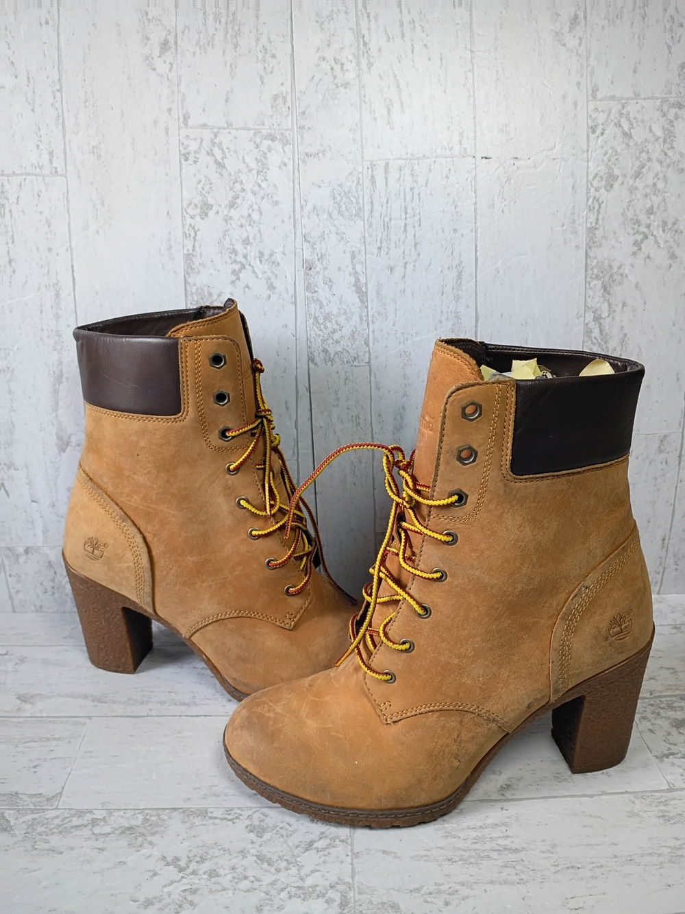 Timberland Women’s Wheat Suede Lace-Up Heeled Boots